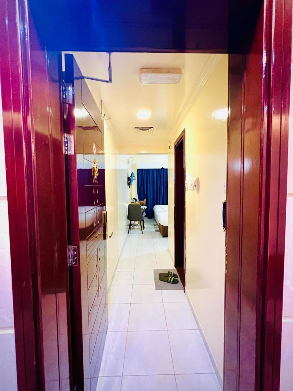 Galaxy Star Hotel Dubai Eksteriør bilde