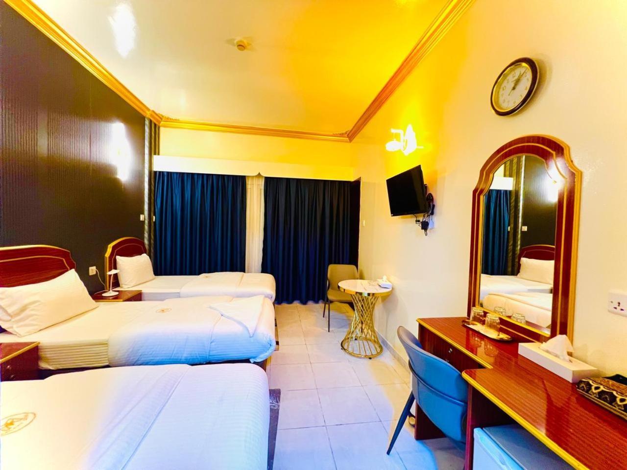 Galaxy Star Hotel Dubai Eksteriør bilde