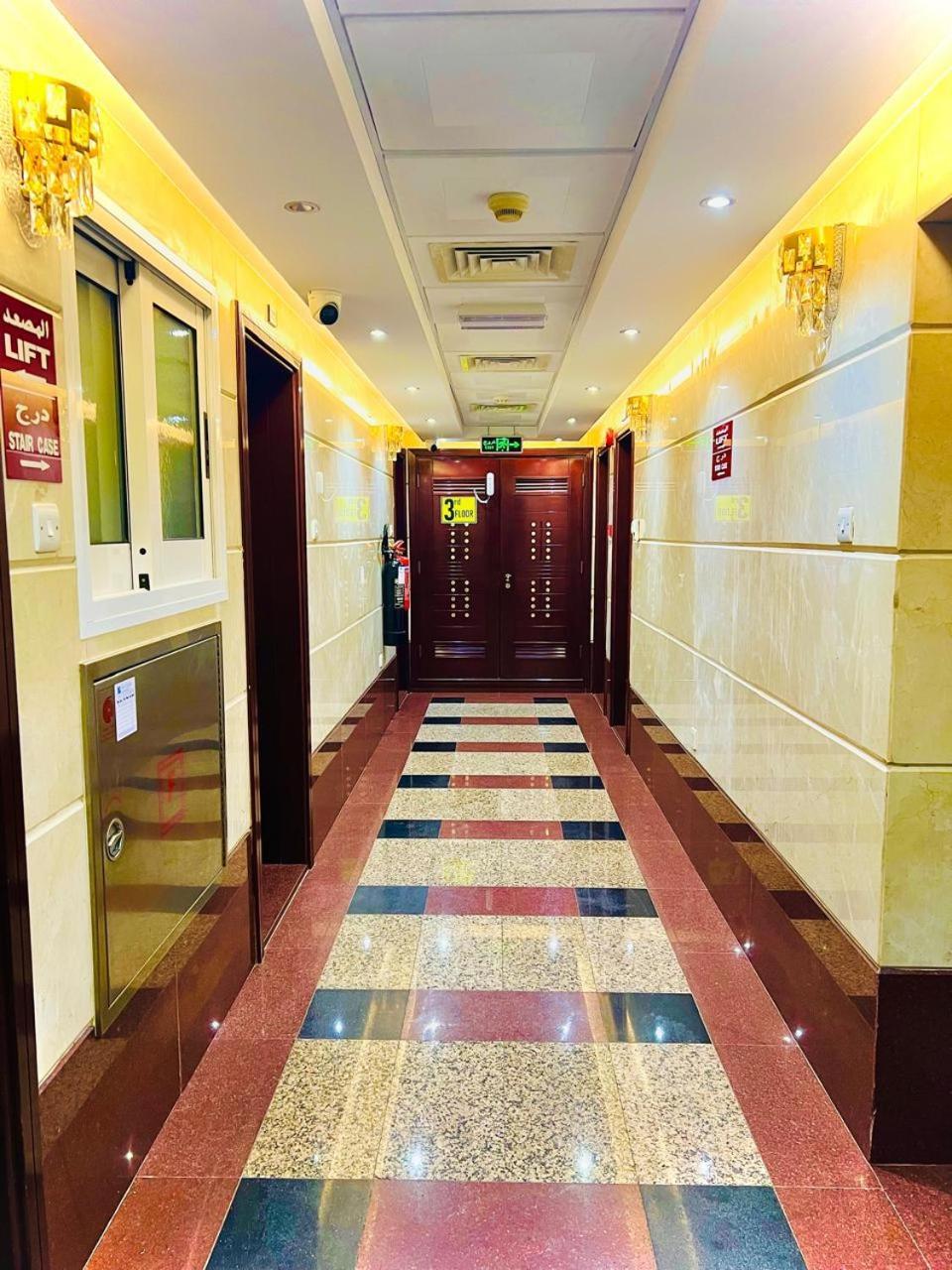 Galaxy Star Hotel Dubai Eksteriør bilde