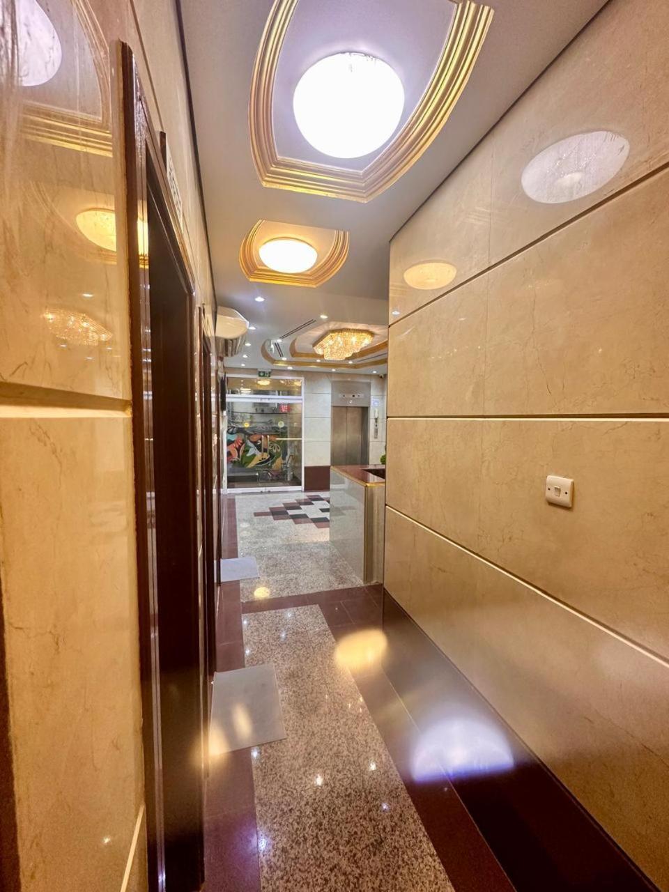 Galaxy Star Hotel Dubai Eksteriør bilde