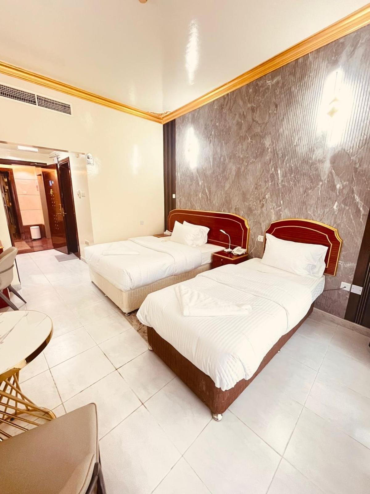 Galaxy Star Hotel Dubai Eksteriør bilde